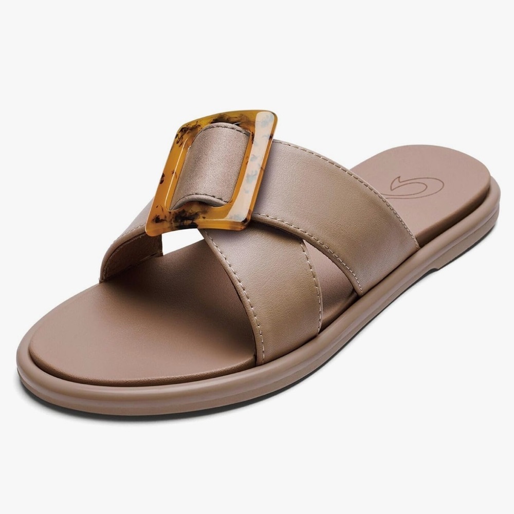 OluKai Women's La'i Slide Sandals. NWT